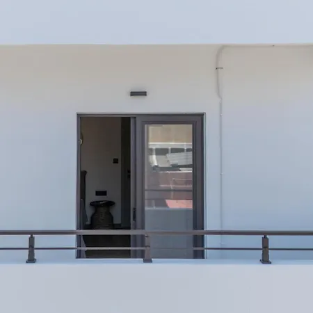 Paizan Homes - Centre Apartmán