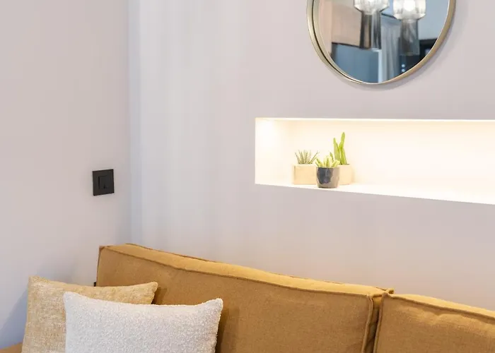 Paizan Homes - Centre *