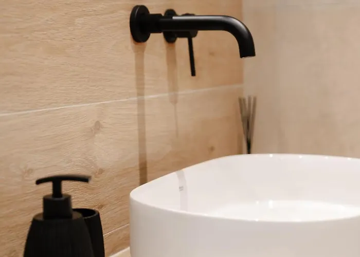 Paizan Homes - Centre *