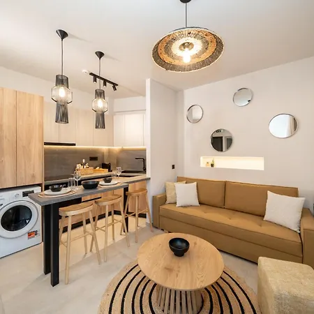 Paizan Homes - Center Кос