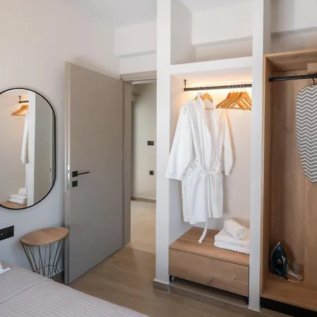 Paizan Homes - Center Кос