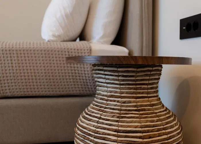 Paizan Homes - Centre Apartman Kosz