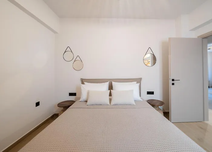 Paizan Homes - Centre Apartman