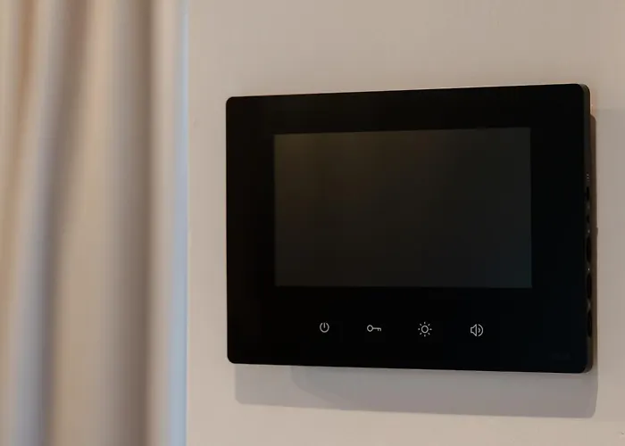 Paizan Homes - Centre