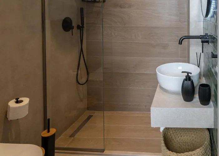 Paizan Homes - Centre * بلدة كوس